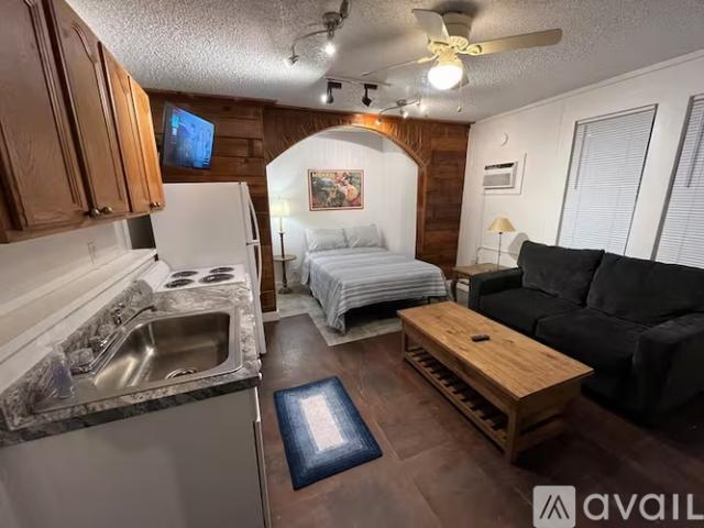 0 BR, 1 BA Apartment 310 N Muskogee Ave, Unit 2, Tahlequah, OK 74464