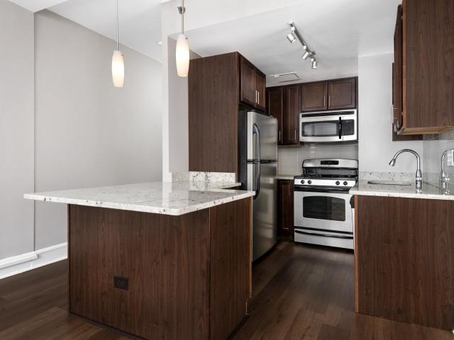 0 BR, 1 BA Apartment 3170 North Sheridan Road Unit 0204, Chicago, IL 60657