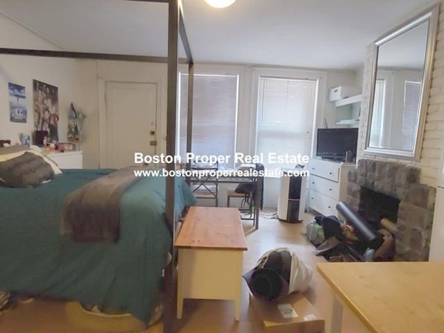 0 BR, 1 BA Apartment 323 Beacon St, Unit 1, Boston, MA 02116