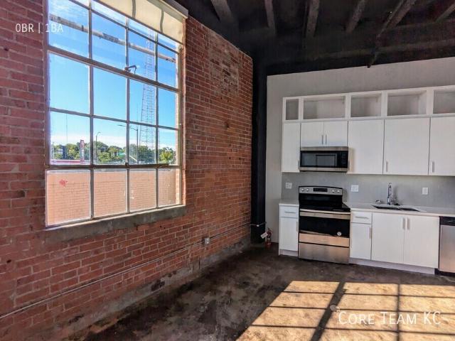 0 BR, 1 BA Apartment 3200 Gillham, Kansas City, MO 64109
