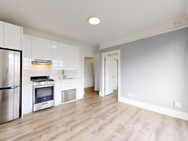 1 BR, 1 BA Apartment 3272 21st St, San Francisco, CA 94110