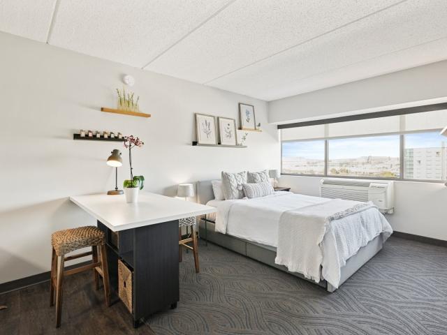 0 BR, 1 BA Apartment 3 Appletree Square Unit 0930, Minneapolis, MN 55425