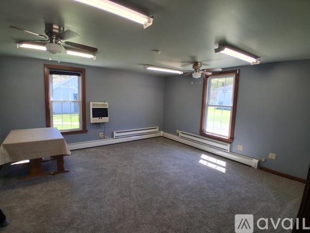 0 BR, 1 BA Apartment 464 Main Street, Unit 4, New Milford, PA 18834