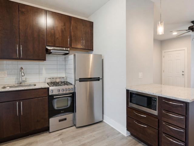 0 BR, 1 BA Apartment 4006 North Bell Avenue, Chicago, IL 60618