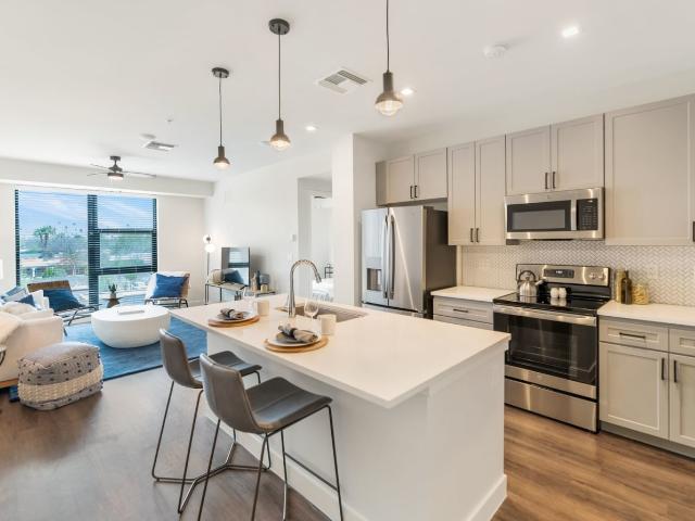 0 BR, 1 BA Apartment 4225 N 32nd St, Unit 2004, Phoenix, AZ 85018
