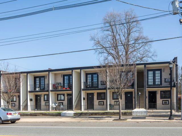 0 BR, 1 BA Apartment 424 N Black Horse Pike, Runnemede, NJ 08078