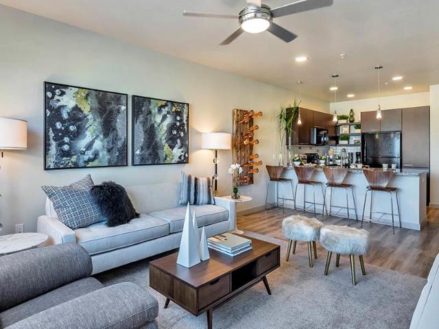 0 BR, 1 BA Apartment 4333 N 6th Dr Unit 425, Phoenix, AZ 85013