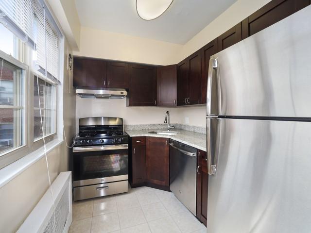 0 BR, 1 BA Apartment 5429 Connecticut Ave NW Unit 403, Washington, DC 20015