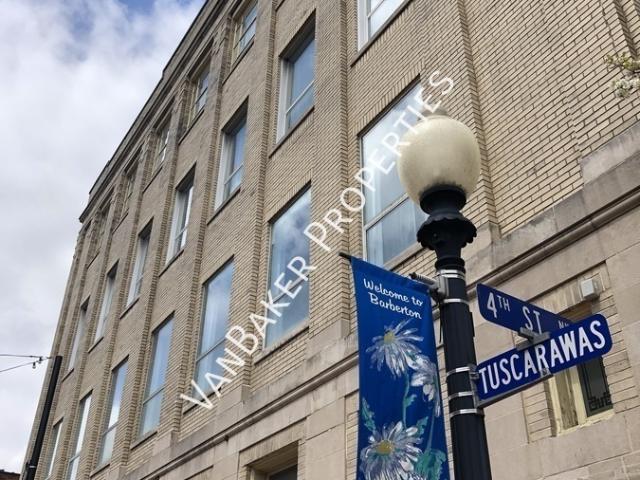 0 BR, 1 BA Apartment 553 West Tuscarawas Ave, Barberton, OH 44203