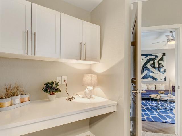 0 BR, 1 BA Apartment 5561 E Mockingbird Ln, Dallas, TX 75206