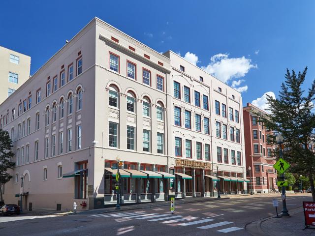0 BR, 1 BA Apartment 50 Peabody Place Unit 303, Memphis, TN 38103