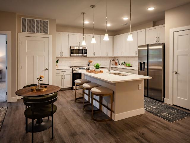 0 BR, 1 BA Apartment 523 South Madison Avenue Unit F103, Greenwood, IN 46142