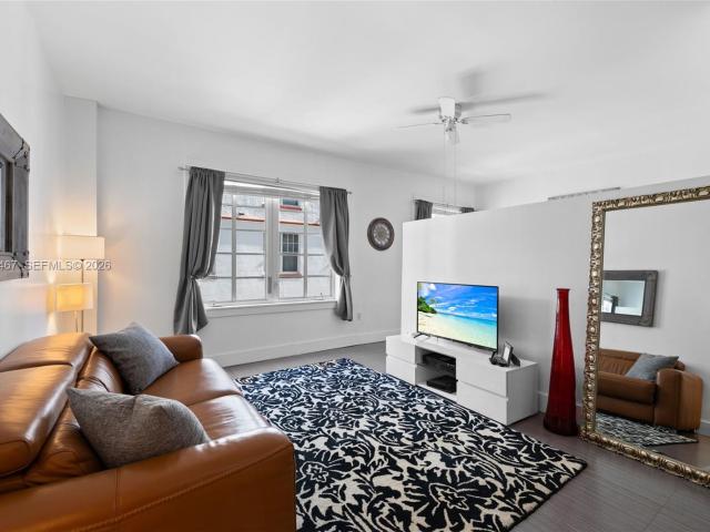 0 BR, 1 BA Apartment 530 Ocean Drive, Miami Beach, FL 33139