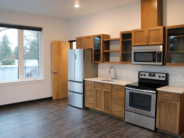 0 BR, 1 BA Apartment 6615 Southeast 52nd Avenue Unit 202, Portland, OR 97206