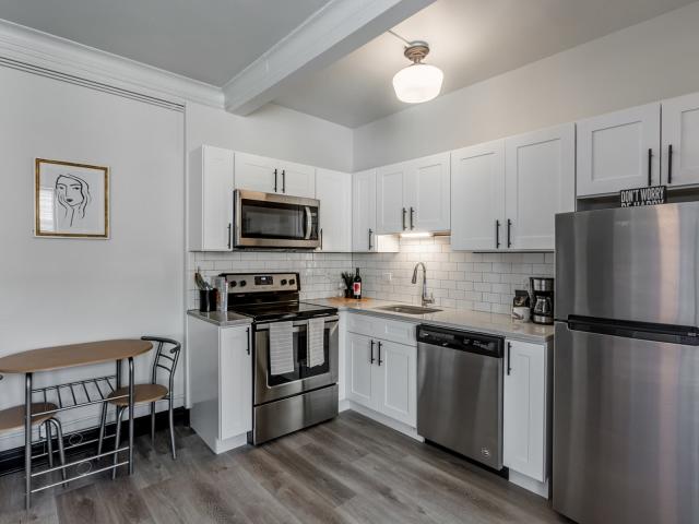 0 BR, 1 BA Apartment 6807 N Sheridan Unit 624, Chicago, IL 60626