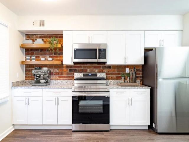 0 BR, 1 BA Apartment 6115 Winthrop Avenue Unit 1B, Indianapolis, IN 46220
