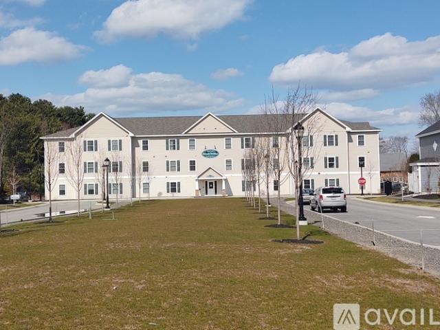 0 BR, 1 BA Apartment 7 Sherman Circle, Unit 304, Scarborough, ME 04074