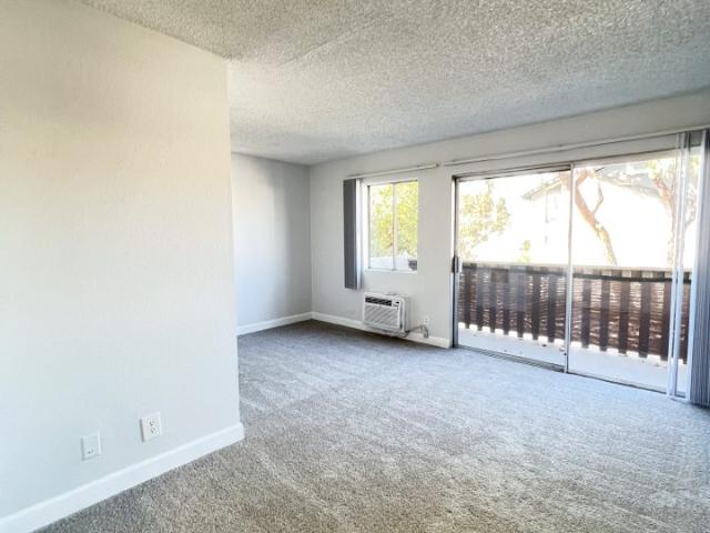 0 BR, 1 BA Apartment 8726 Independence Ave Unit 111I, Canoga Park, CA 91304