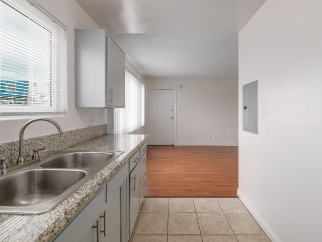 0 BR, 1 BA Apartment 981 Elden Ave, Los Angeles, CA 90006