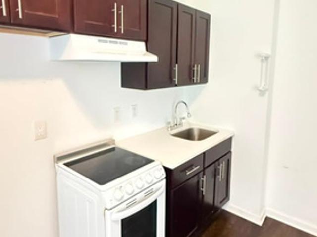 0 BR, 1 BA Apartment 93 Blue Hills Ave, Unit 1, Hartford, CT 06112