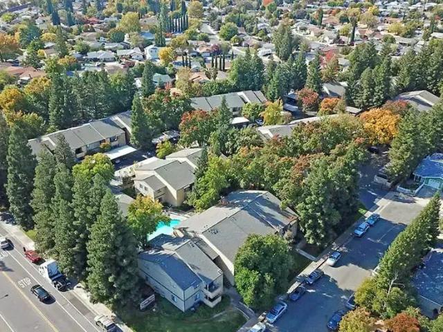 2 BR, 2 BA Apartment 6413 Tupelo Drive Unit 116, Citrus Heights, CA 95621