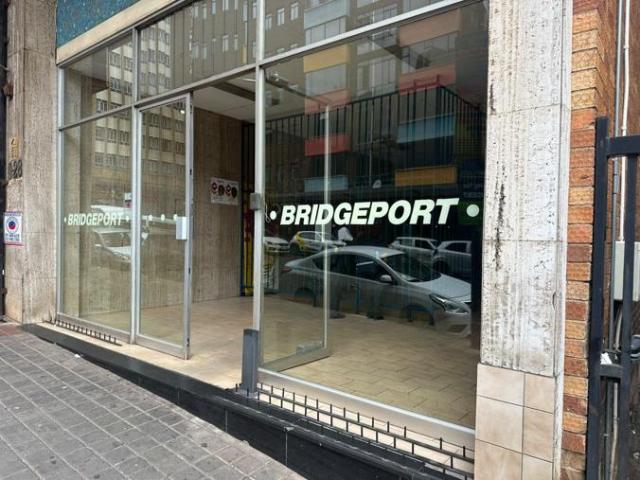 0.5 Bedroom Apartment / Flat to Rent in Braamfontein