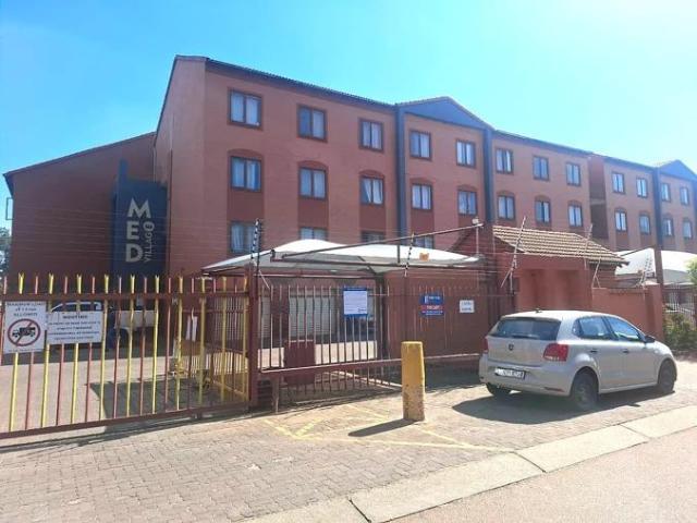 0.5 Bedroom Apartment / Flat to Rent in Riviera
