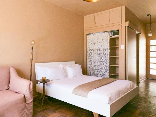 0.5 Bedroom Apartment To Let in Oranjezicht