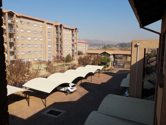 0.5 Bedroom Apartment To Let in Annlin