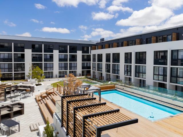 0.5 Bedroom Apartment To Let in Dennesig