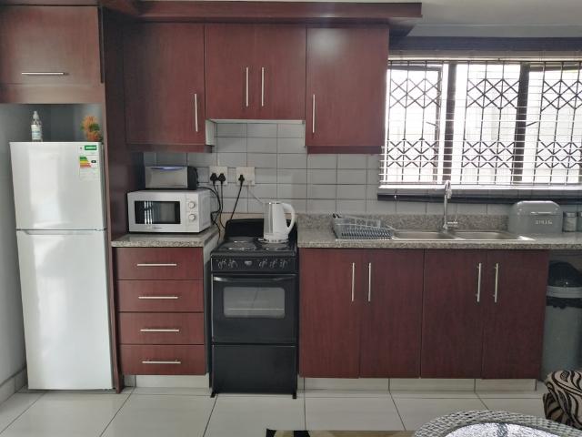 0.5 Bedroom Apartment To Let in Doon Heights