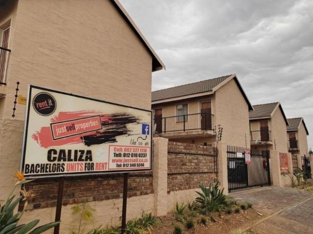 0.5 Bedroom Apartment To Let in Eloffsdal