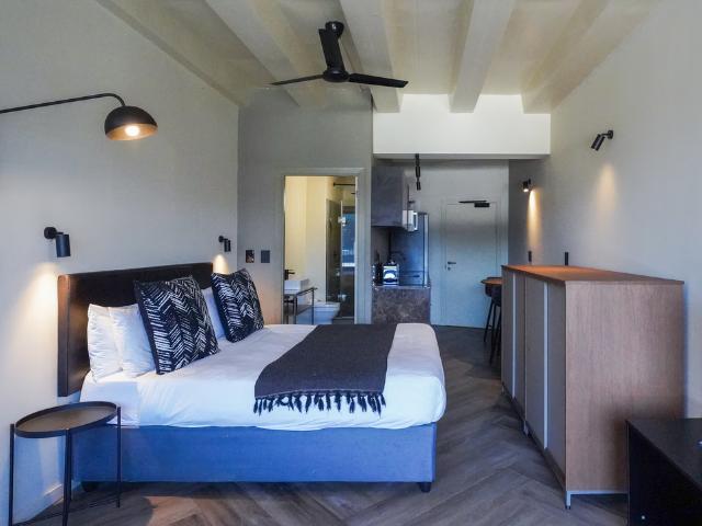 0.5 Bedroom Apartment To Let in Foreshore | LIONLEAD Real Estate