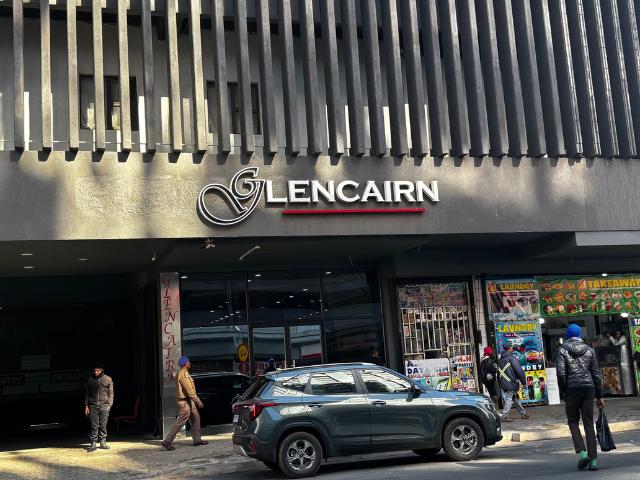 0.5 Bedroom Apartment To Let in Johannesburg Central