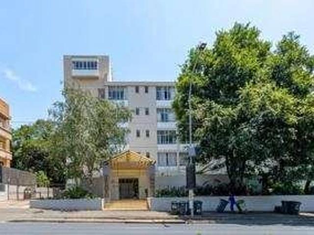 0.5 Bedroom Apartment to Rent in Illovo