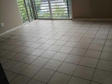Apartment to rent in Braamfontein - Security