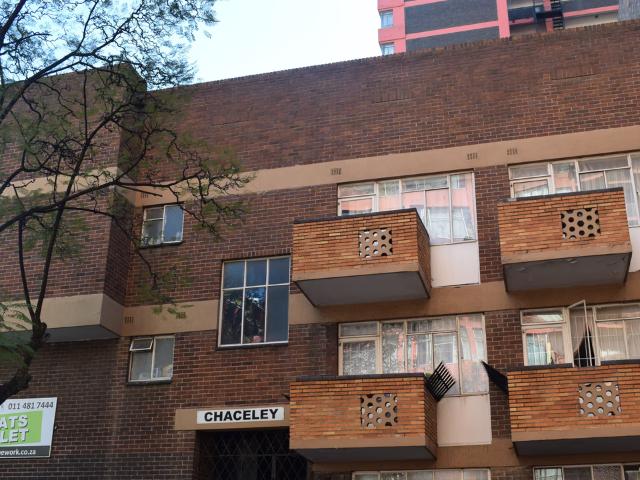 0.5 Bedroom Flat To Let in Hillbrow