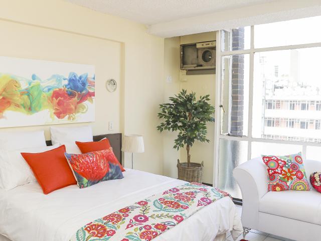 0.5 Bedroom Flat To Let in Hillbrow