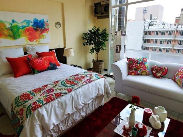 0.5 Bedroom Flat To Let in Hillbrow