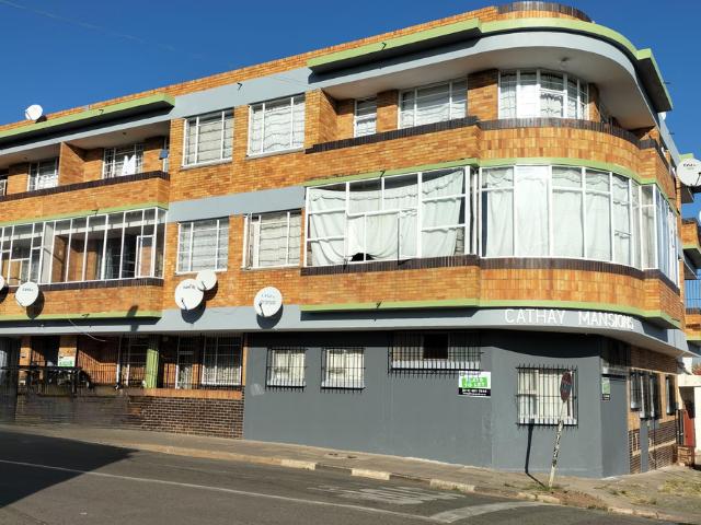 0.5 Bedroom Flat To Let in Jeppestown