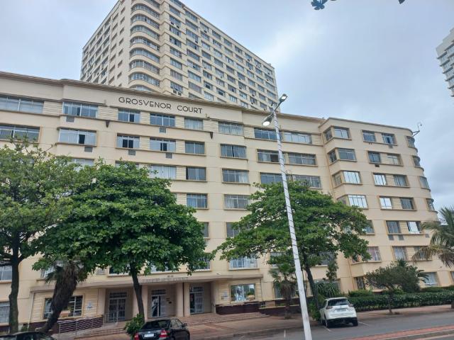 0.5 Bedroom Flat To Let in North Beach