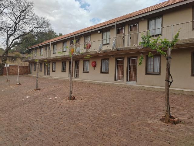 0.5 Bedroom Studio Apartment To Let in Capital Park