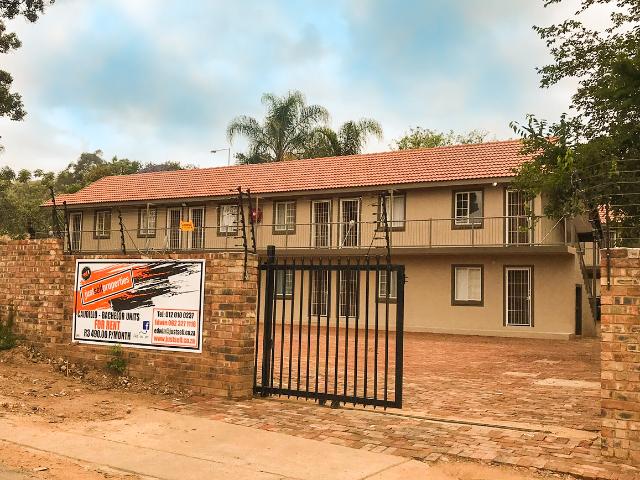 0.5 Bedroom Studio Apartment To Let in Capital Park