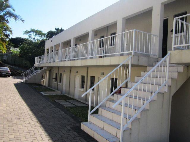 0.5 Bedroom Studio Apartment To Let in Morningside