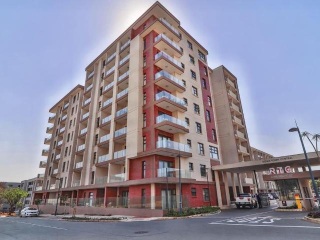 0.5 Bedroom Studio Apartment To Let in New Town Centre