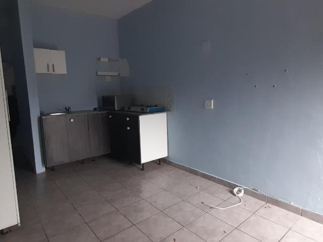 0.5 Bedroom Studio Apartment To Let in St Winifreds