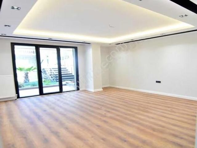 0.99 Faizli Kredi Fırsatı! Beylikdüzünde Site İçi 3+1 Daire