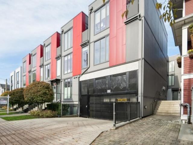13 531 E 16Th Avenue, Vancouver, BC, V5T 2V1 townhouse for sale | Listing ID R3164 | Royal LePage