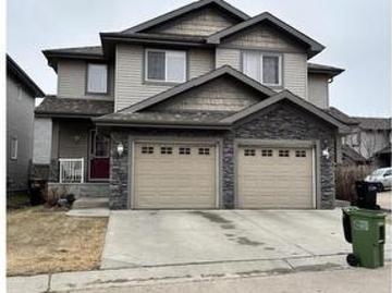 Leger, Edmonton, Alberta - Patio, Garden