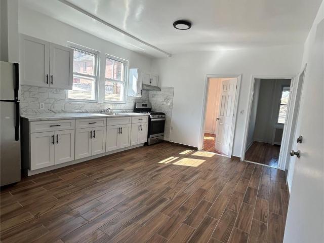 13 32 th Street